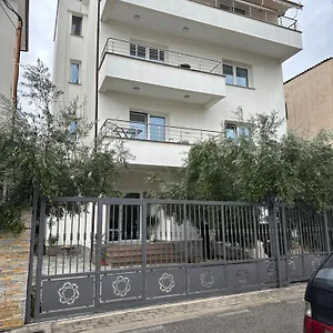 https://brilant-apartament.albaniahotels.org